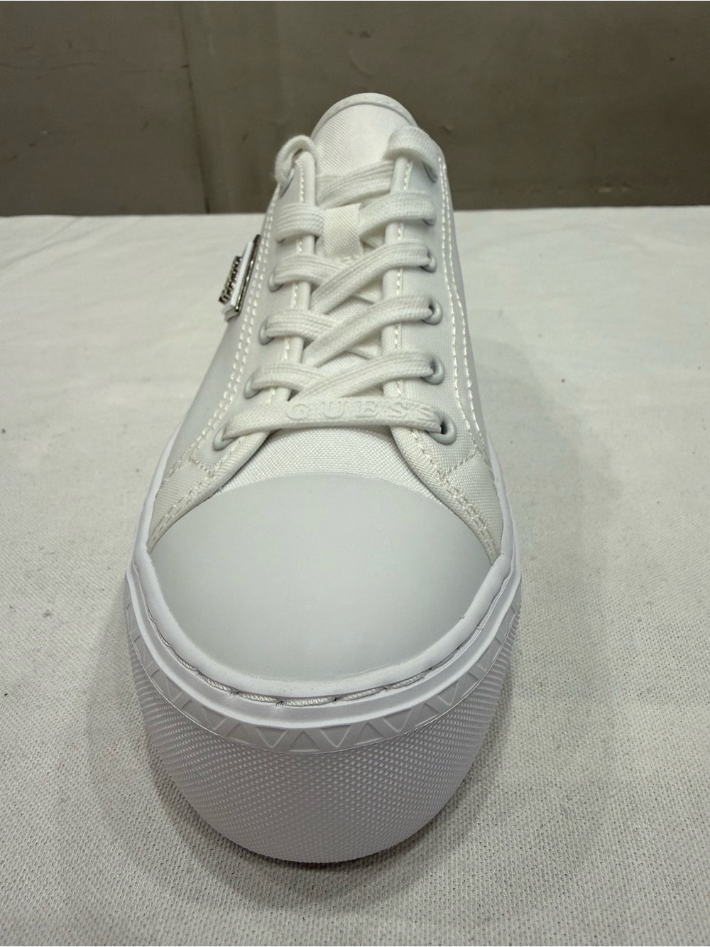 Guess Women's Joezi Low-Top Flatform Sneaker Color White - Picture 4 of 11